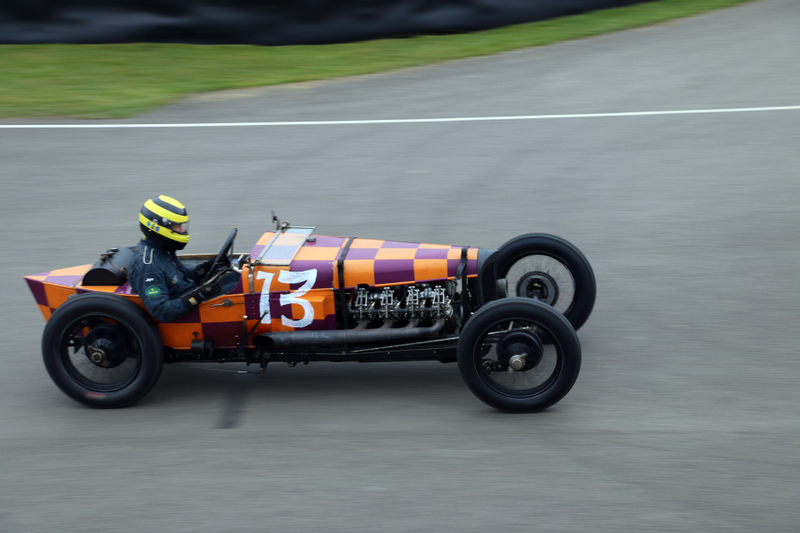 Illustration for article titled Get Lost In The Fantastic World Of Early 20th Century Race Cars